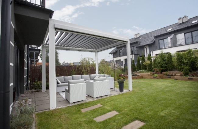 pergola bioclimatique 6 X 4m photo